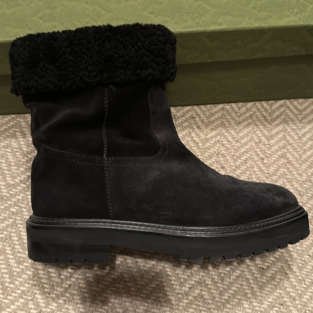 Fur lined jimmy choo suede boots